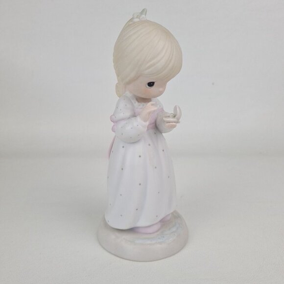 Precious Moments 102903 We Are All Precious in His Sight Holding Shell Figure - Picture 3 of 6